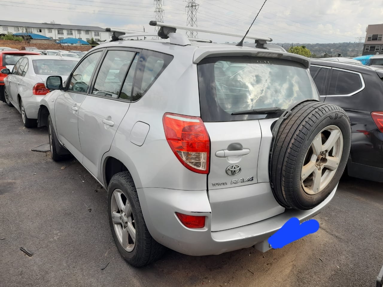 Toyota Rav 4 2006 model with 1AZ engine stripping for spares.  Code 2 - Private Seller