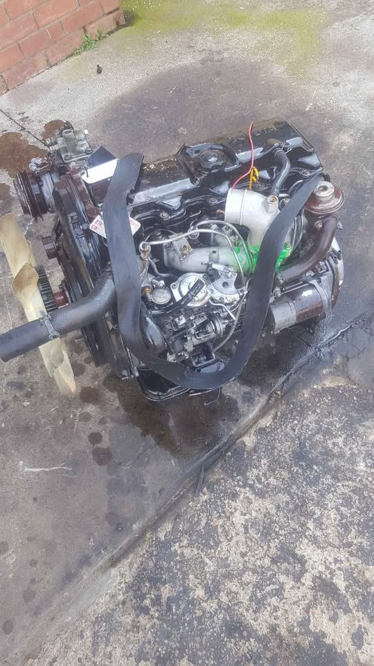TOYOTA HILUX/HIACE 2L2 2.4 DIESEL ENGINE FOR SALE - Private Seller