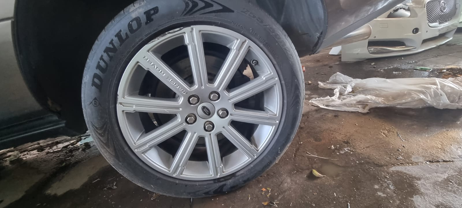2010 Range Rover Vogue 5.0l V8 S/C Rim Set for sale