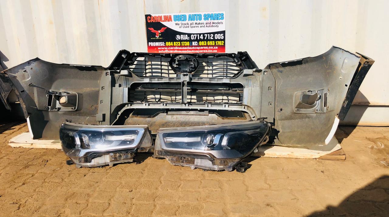 Toyota Legend Rs front bumper with left and right side LED headlight - Private Seller Toyota Legend Rs front bumper with left and right side LED headlight - Private Seller
