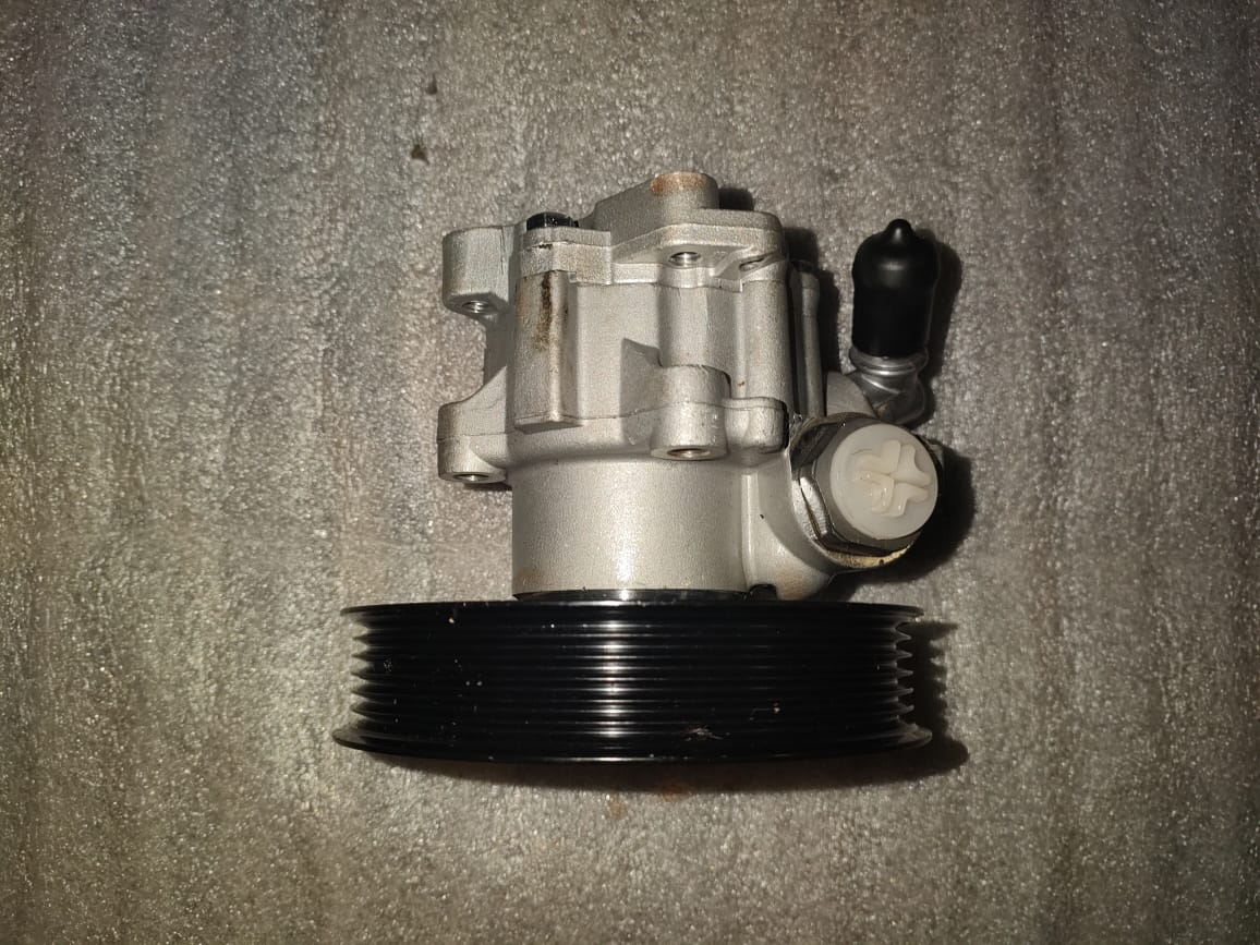 Audi A4 NEW power steering pumps for sale - Private Seller