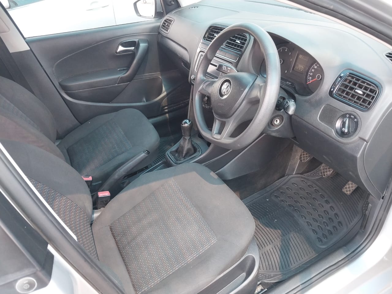 Used 2019 Volkswagen Polo Vivo hatch 1.4 Comfortline - Private Seller