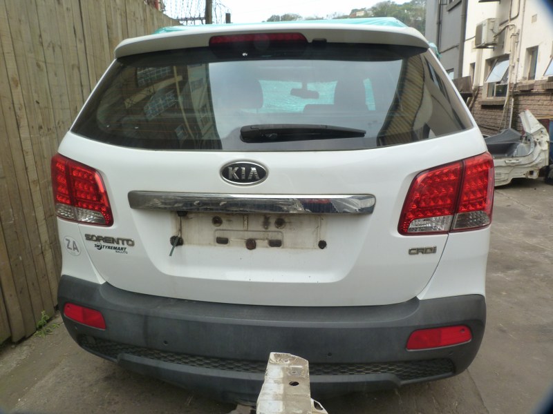 Kia Sorento 2.2 CRDi AT D4HBBH - 2011 SPARESBOYZ STRIPPING FOR SPARES - Private Seller Kia Sorento 2.2 CRDi AT D4HBBH - 2011 SPARESBOYZ STRIPPING FOR SPARES - Private Seller