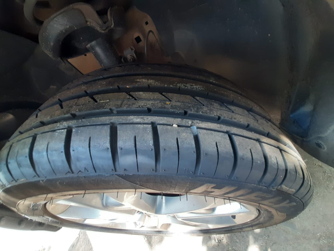 Ford kuga 1.6L/1.5L Stripping for spares