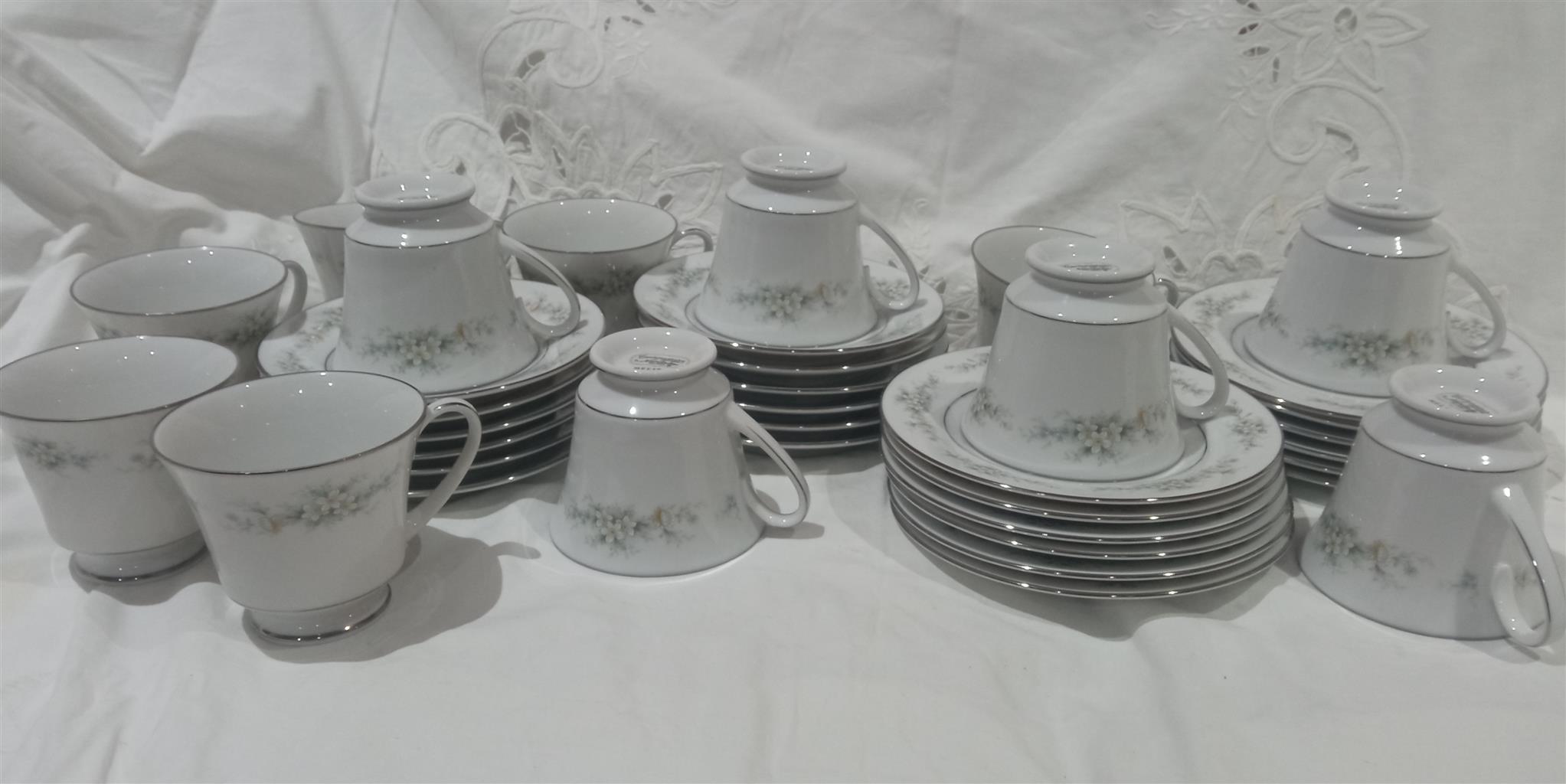 Noritake Tea Set 12 piece Noritake Tea Set 12 piece