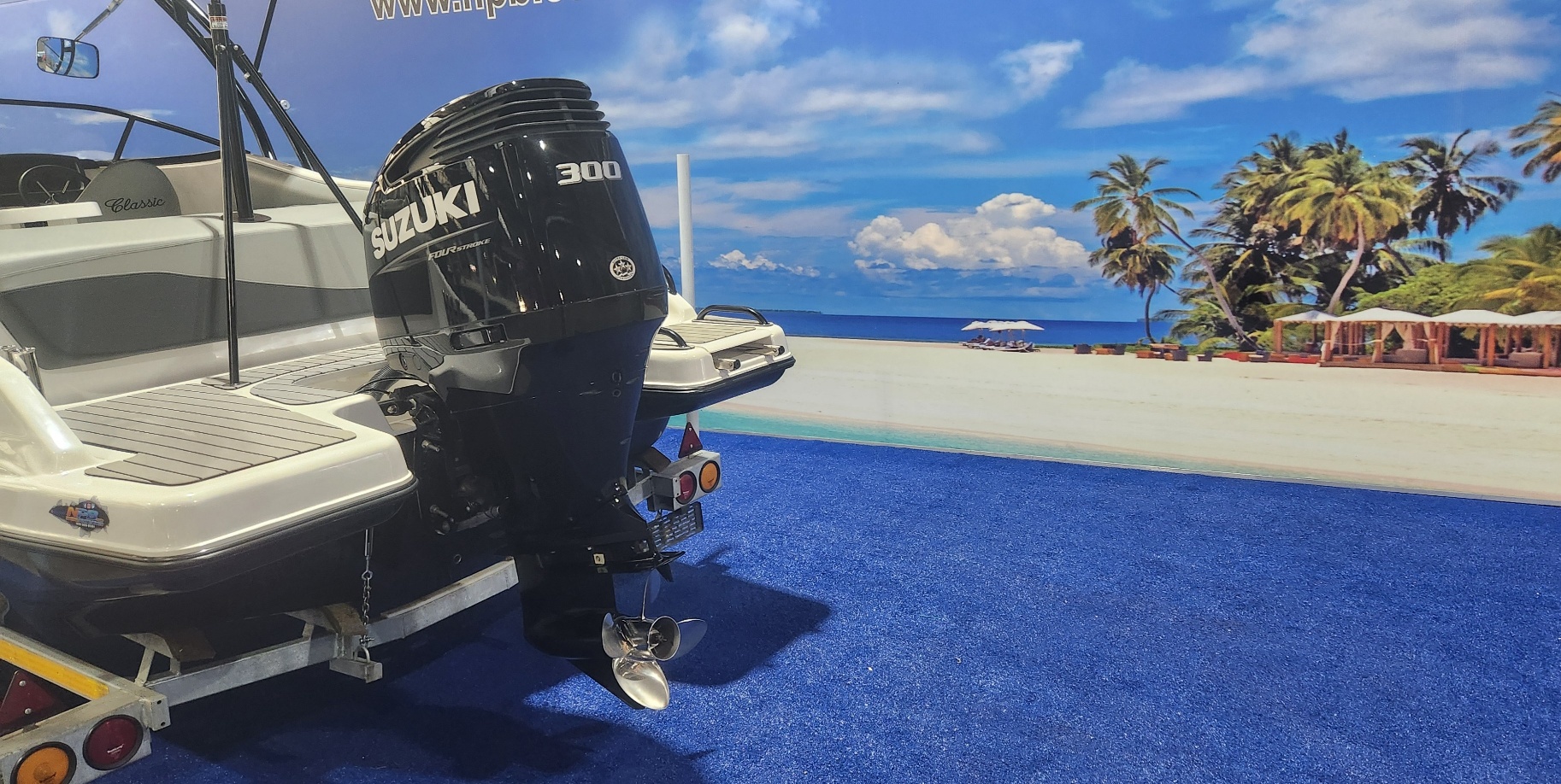 CLASSIC 230 ON TRAILER 300 HP SUZUKI 4 STROKE 2024 MODEL 19 HOUR