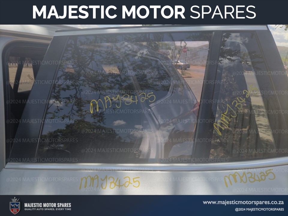 2010 BMW X3 F25 preface door glass for sale - Private Seller 2010 BMW X3 F25 preface door glass for sale - Private Seller