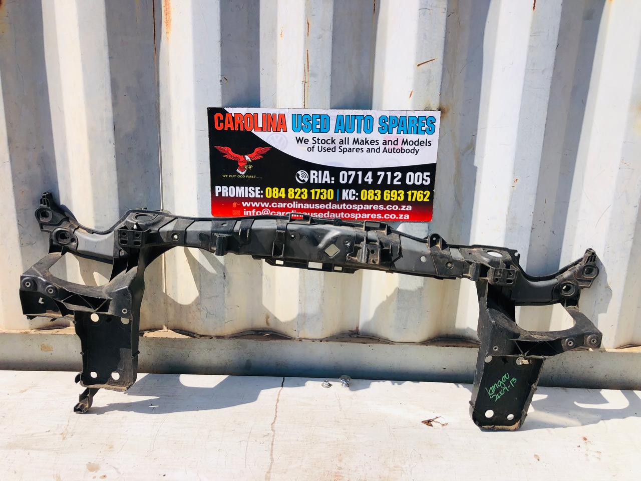 Renault Kangoo radiator cradle (2017) - Private Seller Renault Kangoo radiator cradle (2017) - Private Seller
