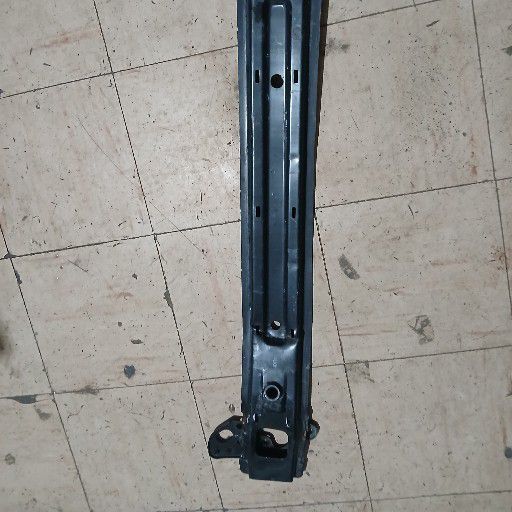 Hyundai i10 stiffener - Private Seller Hyundai i10 stiffener - Private Seller