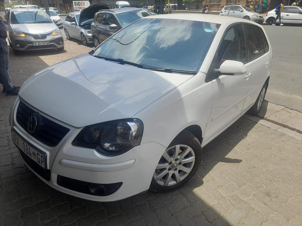 Used Volkswagen Polo 1.6 Comfortline - Private Seller Used Volkswagen Polo 1.6 Comfortline - Private Seller