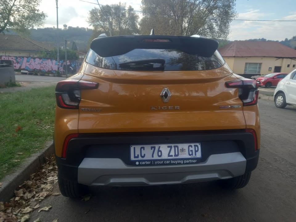 2023 Renault Kiger 1.0 Xtronic Turbo, AUTOMATIC, ORANGE Full Service History