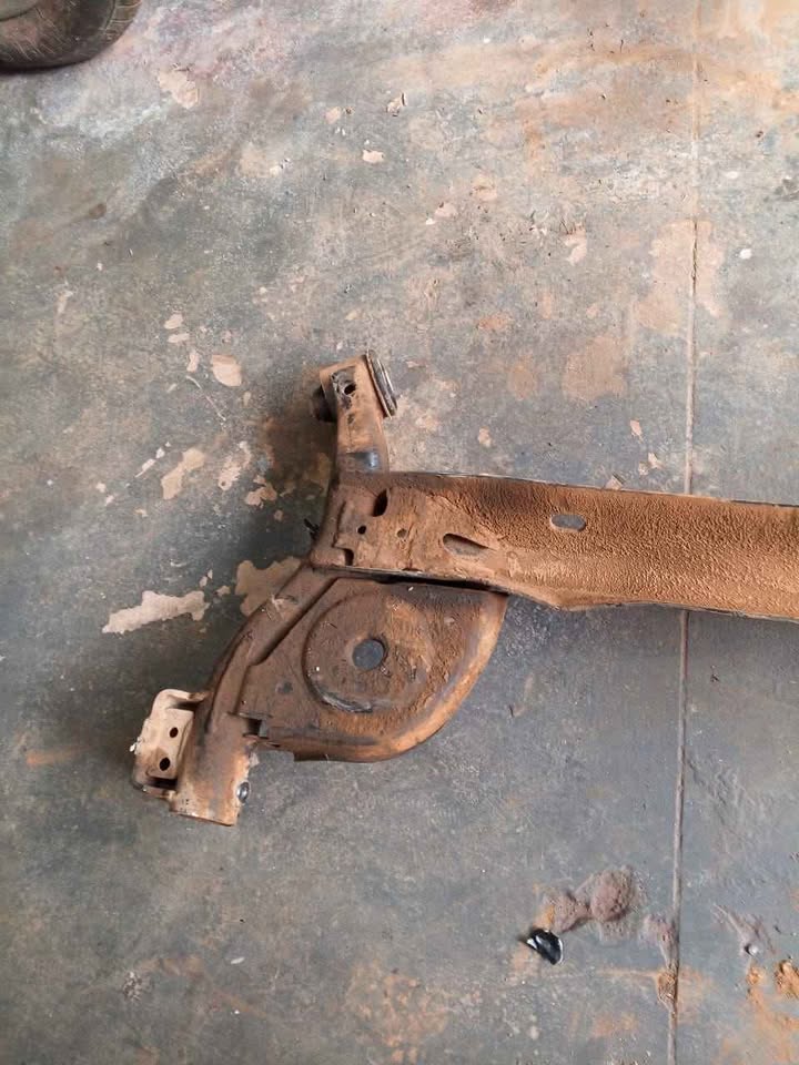 Renault Triber  Rear Axle - Private Seller