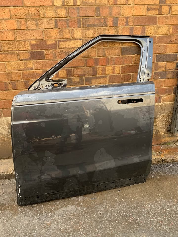 Range Rover door LHS
