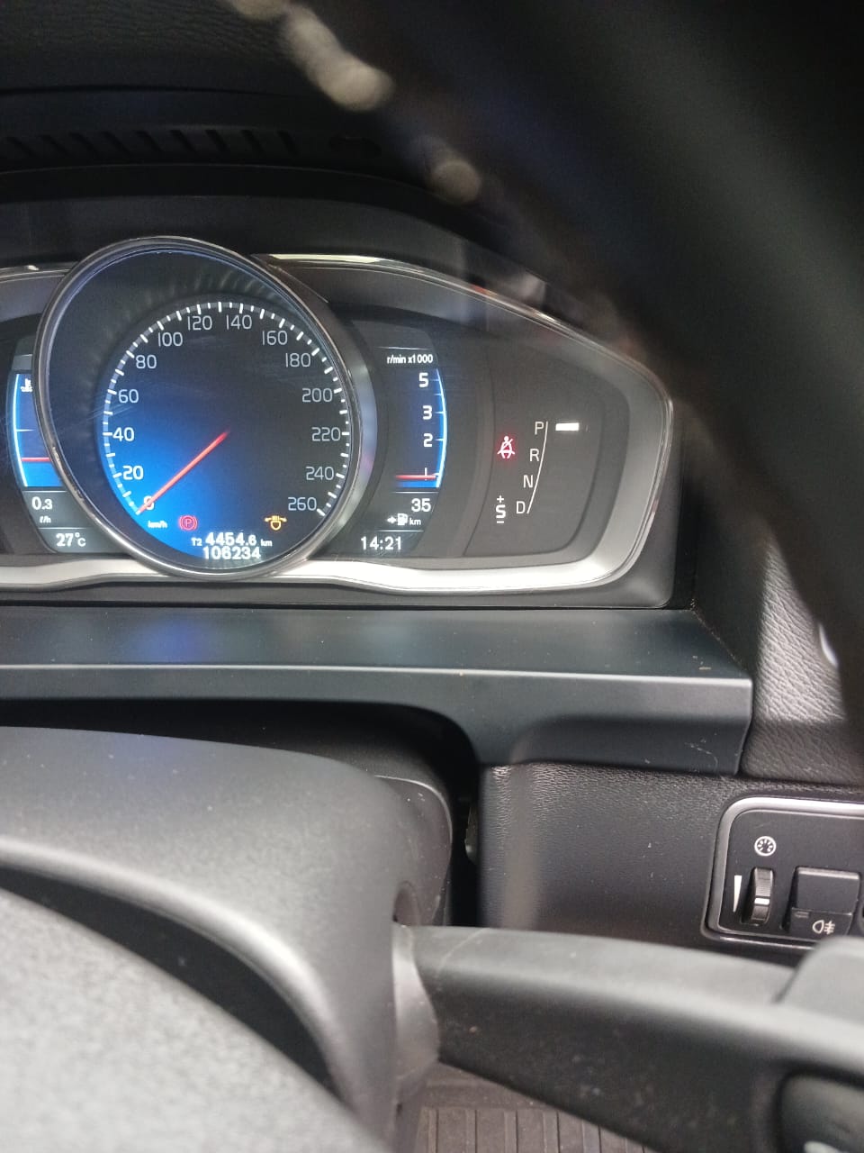 Used 2015 Volvo S60 D5 R-Design - Private Seller