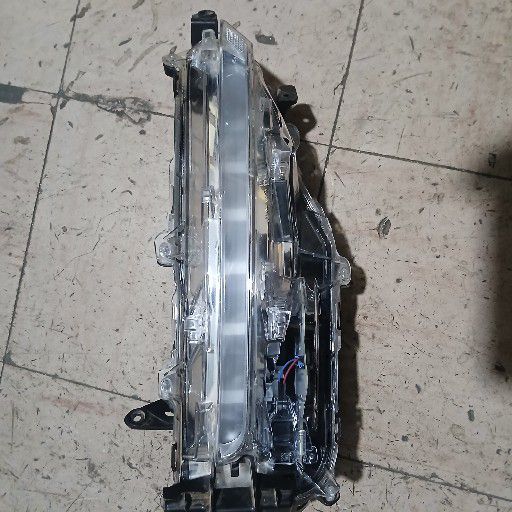 Toyota fortuner gd6 foglight - Private Seller Toyota fortuner gd6 foglight - Private Seller