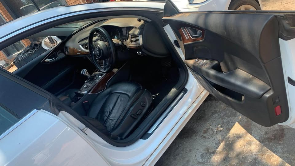 AUDI A7 FOR SPARES - Private Seller AUDI A7 FOR SPARES - Private Seller