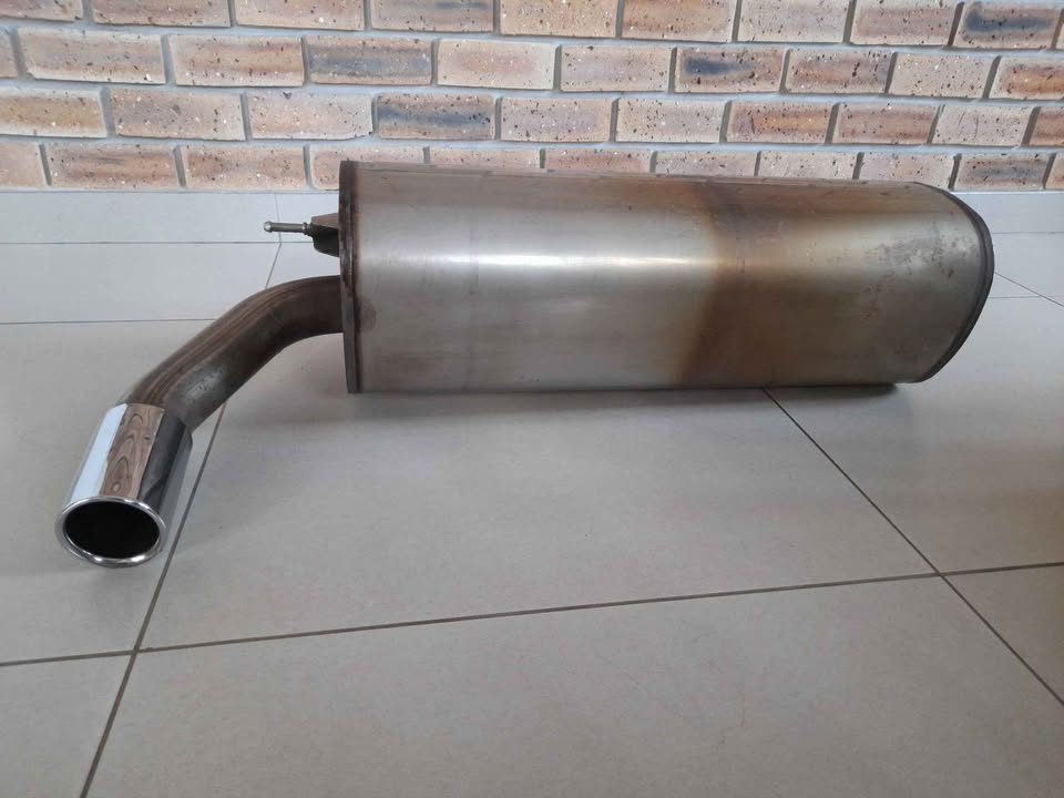 BMW F30 320i  MOTORSPORT GENUINE OEM SINGLE PIPE REAR EXHAUST BOX WITH TAILPIPE FORSALE