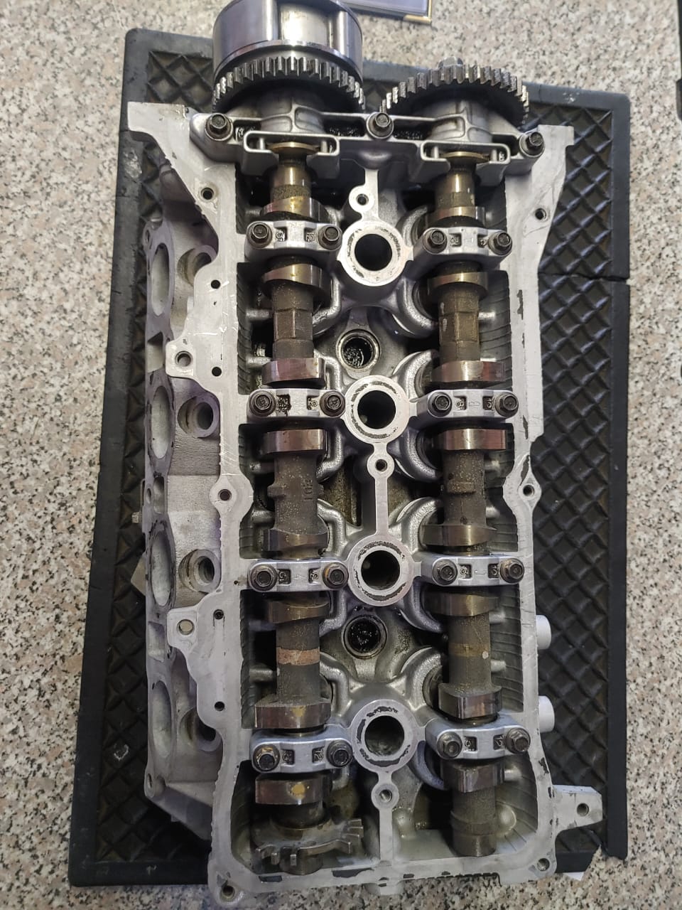 NISSAN TIDA 1600 16 VALVE CYLINDER HEAD COMPLETE FOR SALE