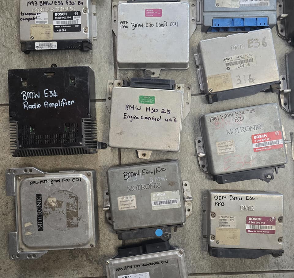 1987-1998 BMW E30/E32/E34 ECU Computer Module - Private Seller 1987-1998 BMW E30/E32/E34 ECU Computer Module - Private Seller
