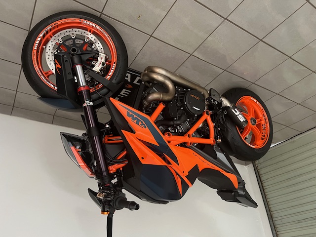 Used 2023 KTM 1290 Super Duke R - Private Seller Used 2023 KTM 1290 Super Duke R - Private Seller