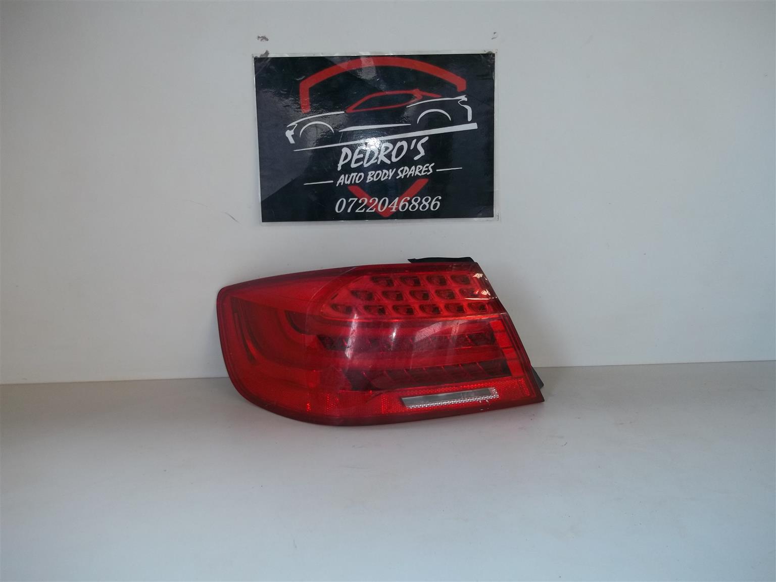 BMW (E92) (Left) outer tail light - Private Seller BMW (E92) (Left) outer tail light - Private Seller