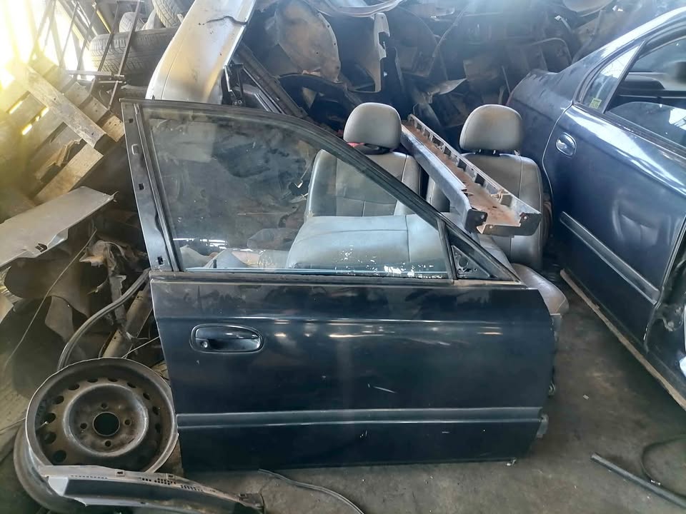 Honda Ballade S04 RHS Door - Private Seller Honda Ballade S04 RHS Door - Private Seller