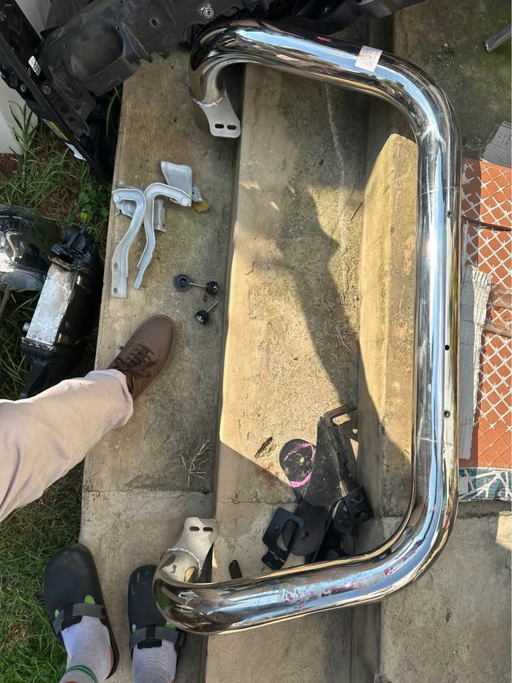 Ford ranger T9 and Everest next gen 2023-2026 nudge bar with brackets - Private Seller