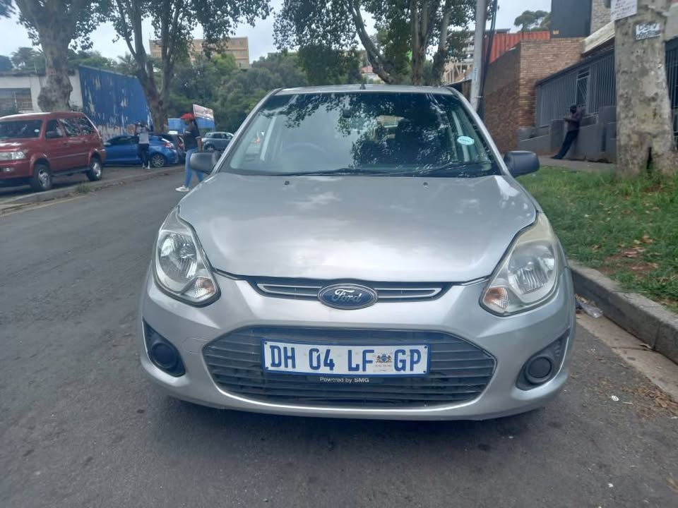 2014 Ford Figo 1.4 Hatchback, Manual, Silver, 114000kms 2014 Ford Figo 1.4 Hatchback, Manual, Silver, 114000kms