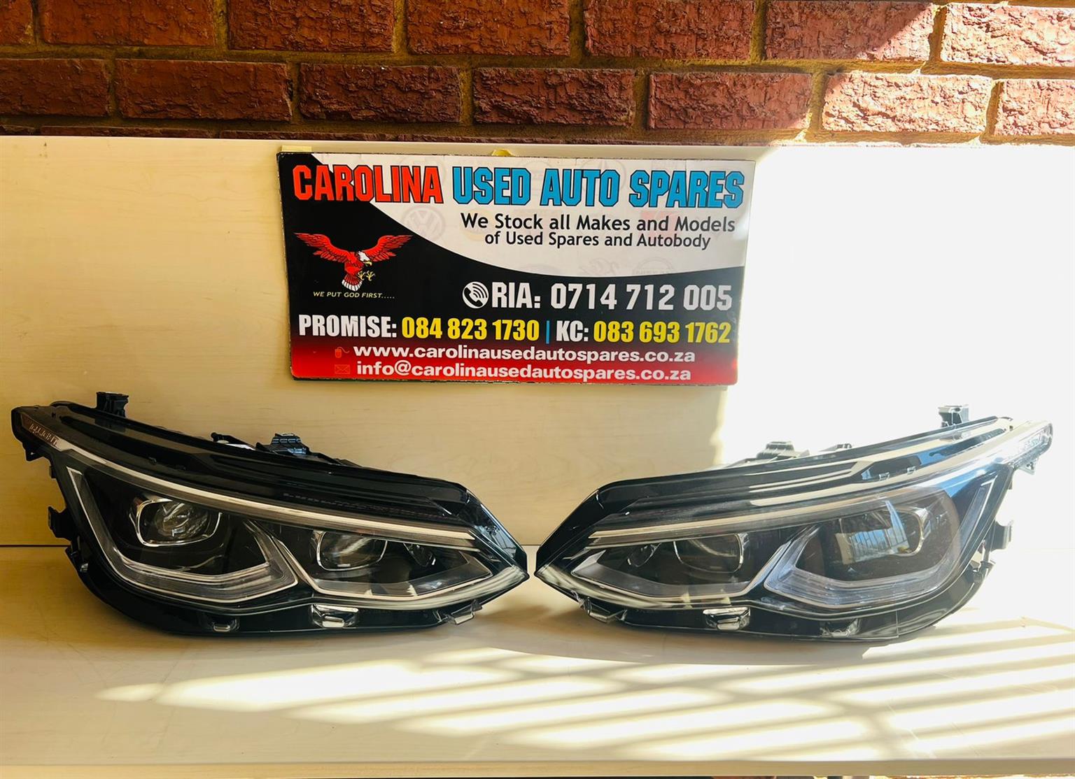 VW Golf 8 TSI (IQ light) left and right side xenon headlights - Private Seller VW Golf 8 TSI (IQ light) left and right side xenon headlights - Private Seller
