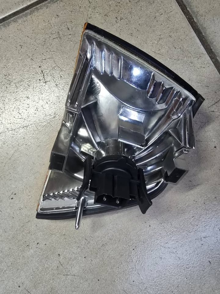1990-2000 BMW E36 Corner Lights Call - Private Seller