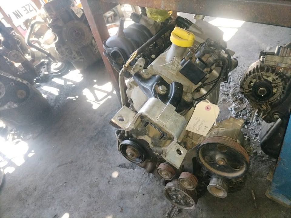Renault Sandero K7MF engine spares - Private Seller