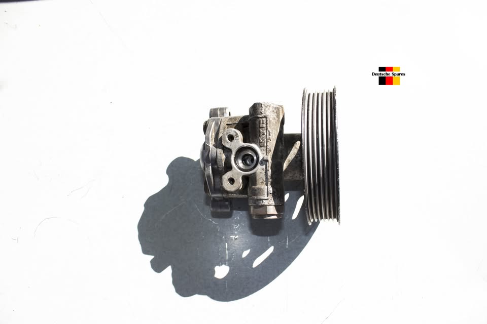 2002 VOLKSWAGEN GOLF IV JETTA IV & AUDI A3 1.9D USED POWER STEERING PUMP OEM: 1J0422154A - Private Seller 2002 VOLKSWAGEN GOLF IV JETTA IV & AUDI A3 1.9D USED POWER STEERING PUMP OEM: 1J0422154A - Private Seller