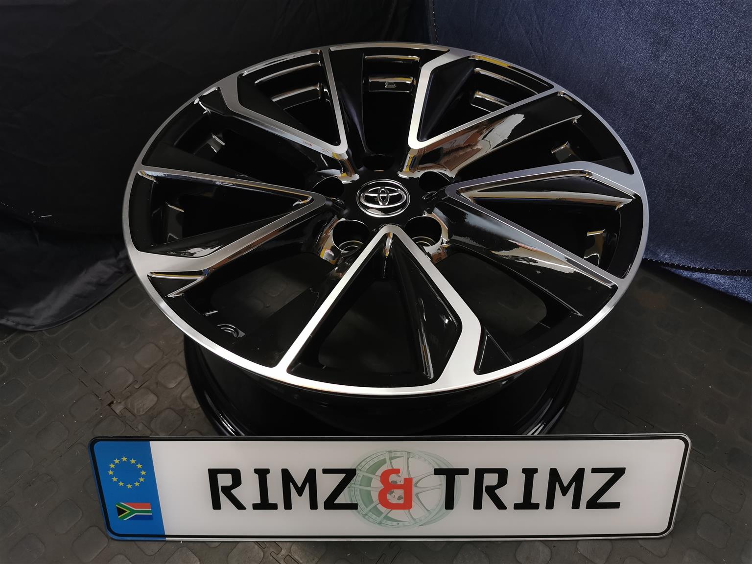 17 inch Toyota Mags.. - Private Seller 17 inch Toyota Mags.. - Private Seller