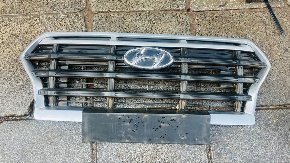 Hyundai Creta grill 2021 - Private Seller Hyundai Creta grill 2021 - Private Seller