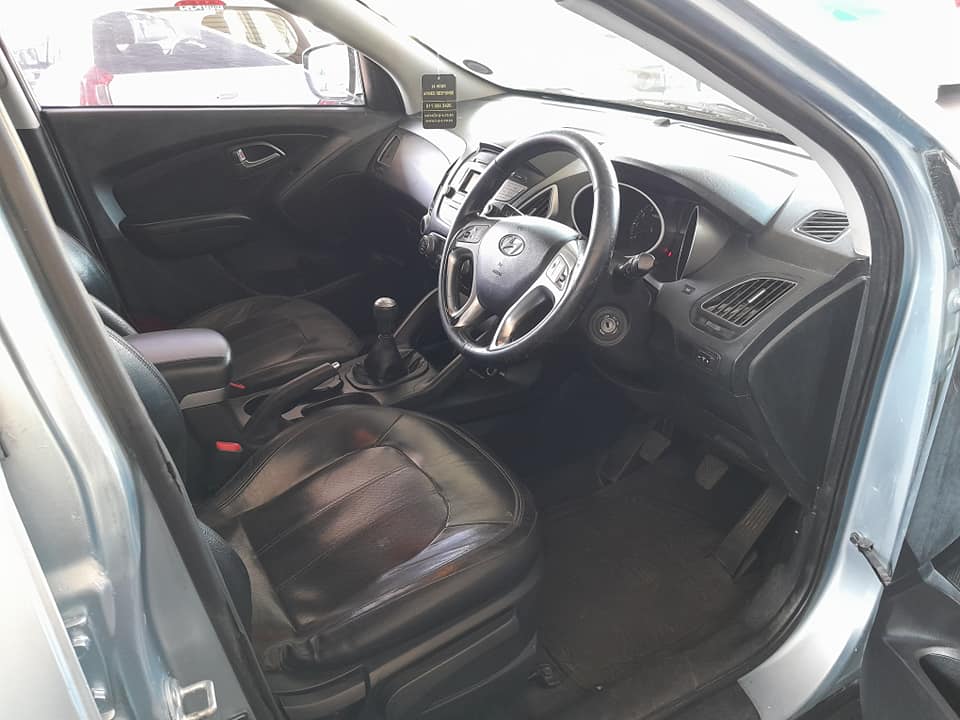 2012 HYUNDAI IX35 2.0 MANUAL