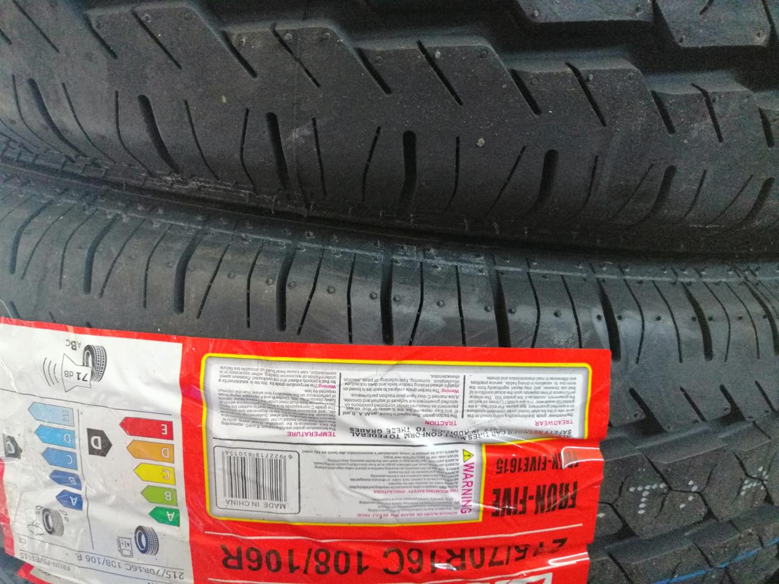 BRAND NEW.. 215/70R16c