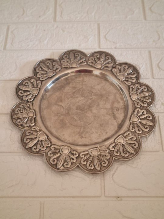 Vintage Silver Décor FOR HIRE