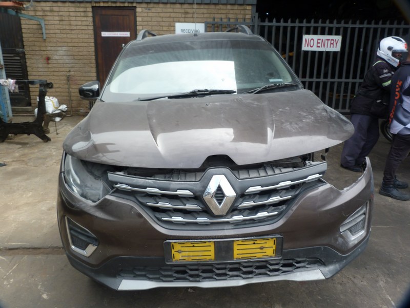 Renault Triber 1.0 Manual B4DA - 2022 SPARESBOYZ STRIPPING FOR SPARES - Private Seller Renault Triber 1.0 Manual B4DA - 2022 SPARESBOYZ STRIPPING FOR SPARES - Private Seller