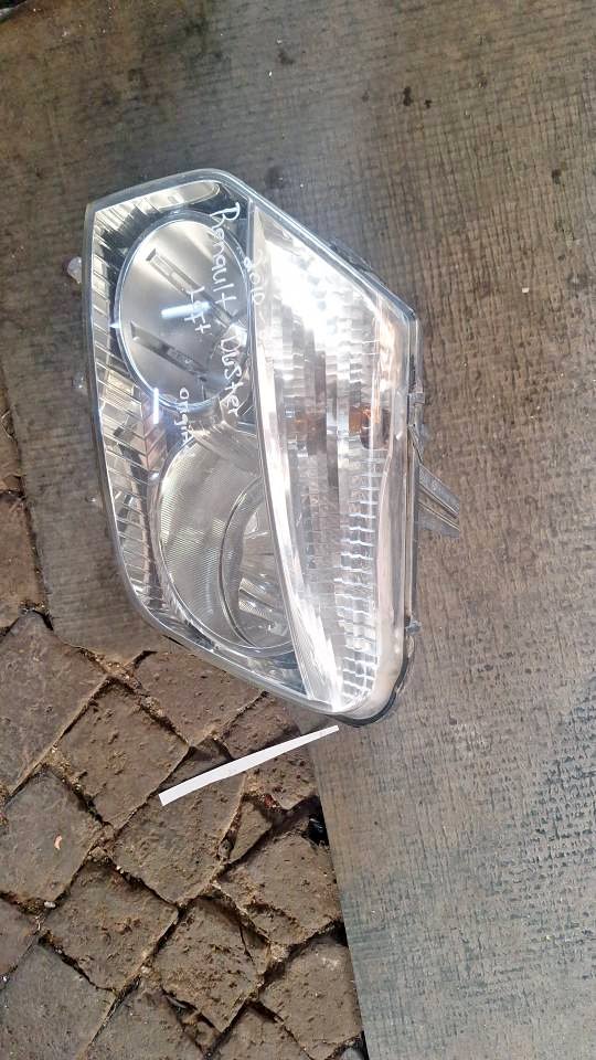 Renault duster headlight available - Private Seller Renault duster headlight available - Private Seller