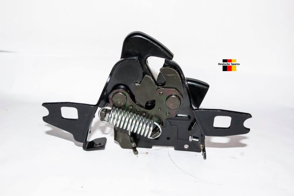 VOLKSWAGEN POLO CLASSIC/PLAYA 99-02 BONNET CATCH - Private Seller VOLKSWAGEN POLO CLASSIC/PLAYA 99-02 BONNET CATCH - Private Seller