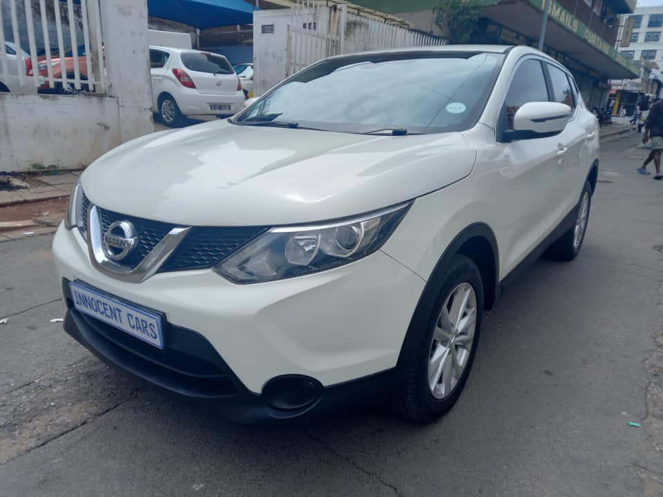2017 NISSAN QASHQAI 1.2T PETEOL, AUTOMATIC TRANSMISSION, WHITE COLOUR