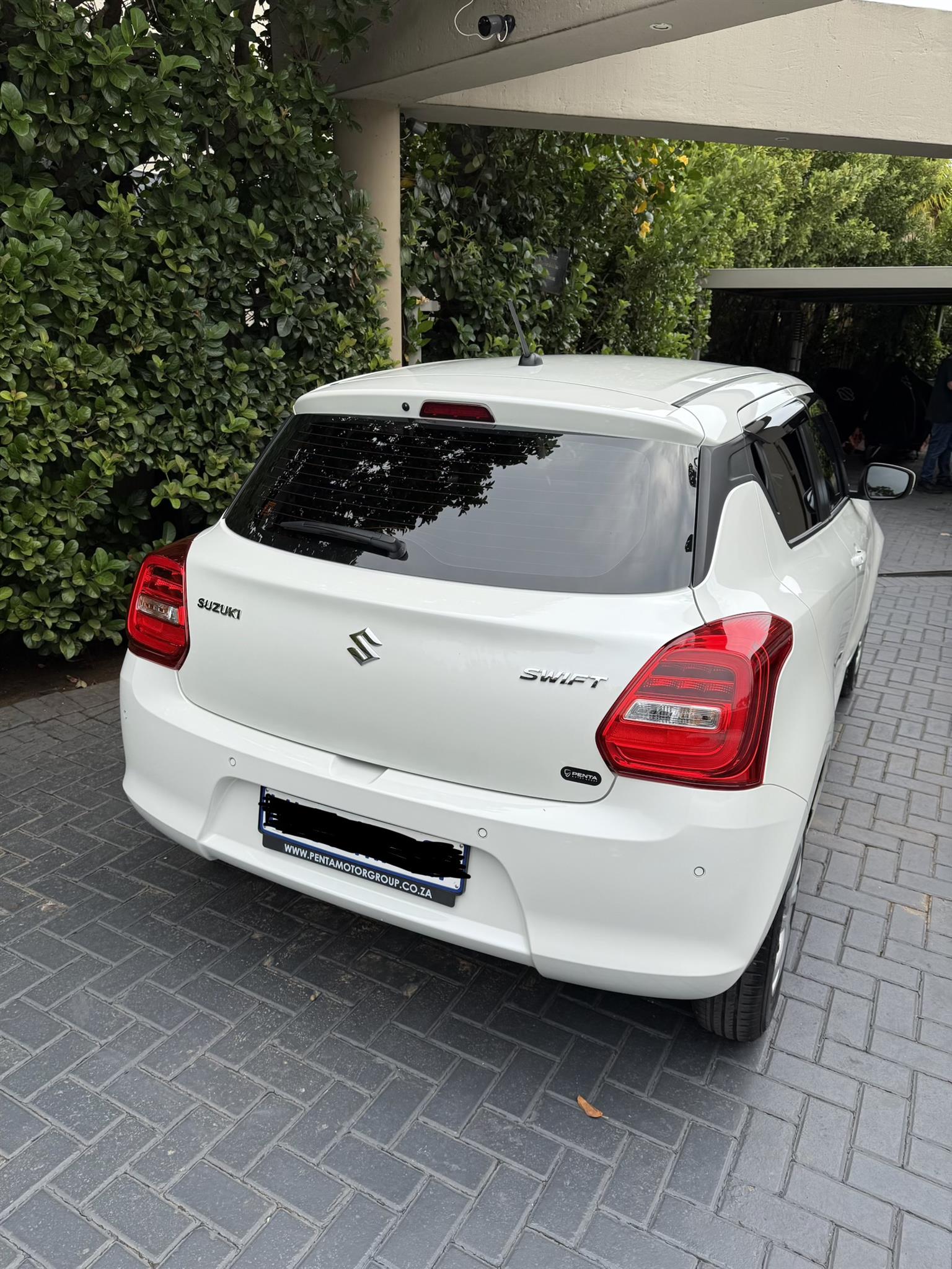 Used 2024 Suzuki Swift hatch 1.2 GL - Private Seller Used 2024 Suzuki Swift hatch 1.2 GL - Private Seller