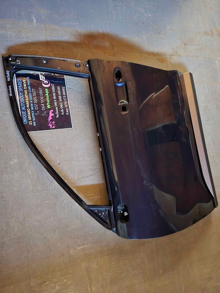 Hyundai Palisade Left Front Door