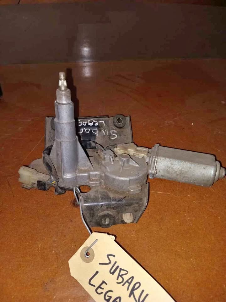 Subaru Legacy wiper linkeage motor - Private Seller Subaru Legacy wiper linkeage motor - Private Seller