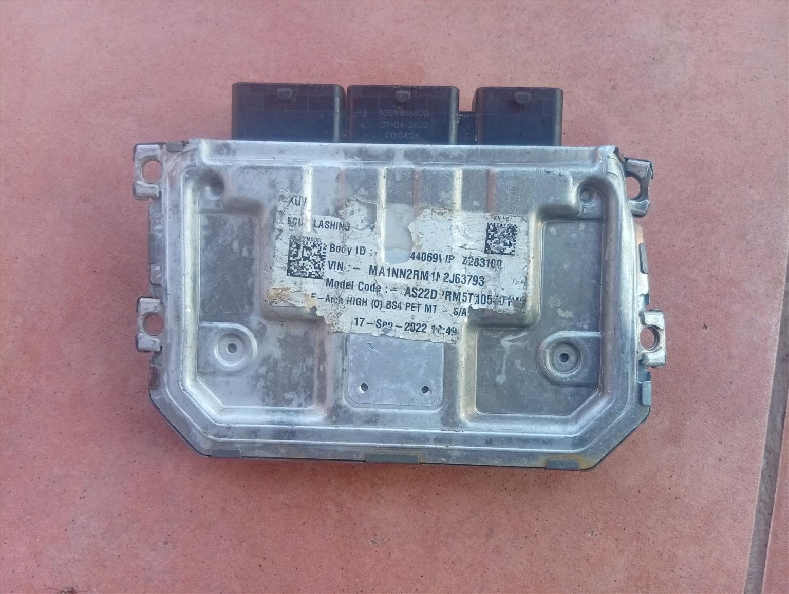 Mahindra XUV300 computer box ECU G12 TCI MPFI 3CYL 0315EAW00071N A2C1810720001 - Private Seller Mahindra XUV300 computer box ECU G12 TCI MPFI 3CYL 0315EAW00071N A2C1810720001 - Private Seller
