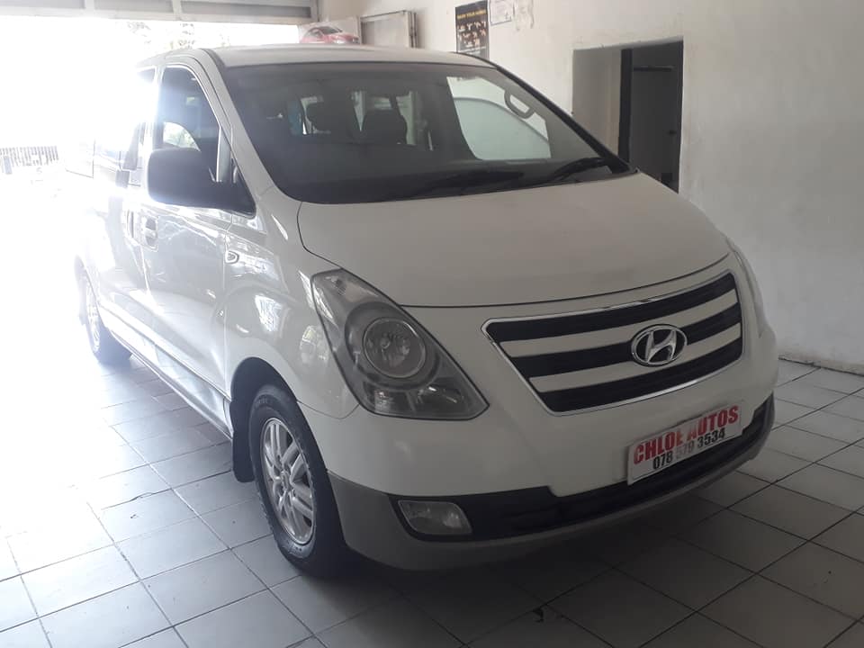 2018 HYUNDAI H1 2.5 PETROL WHITE COLOR MANUAL
