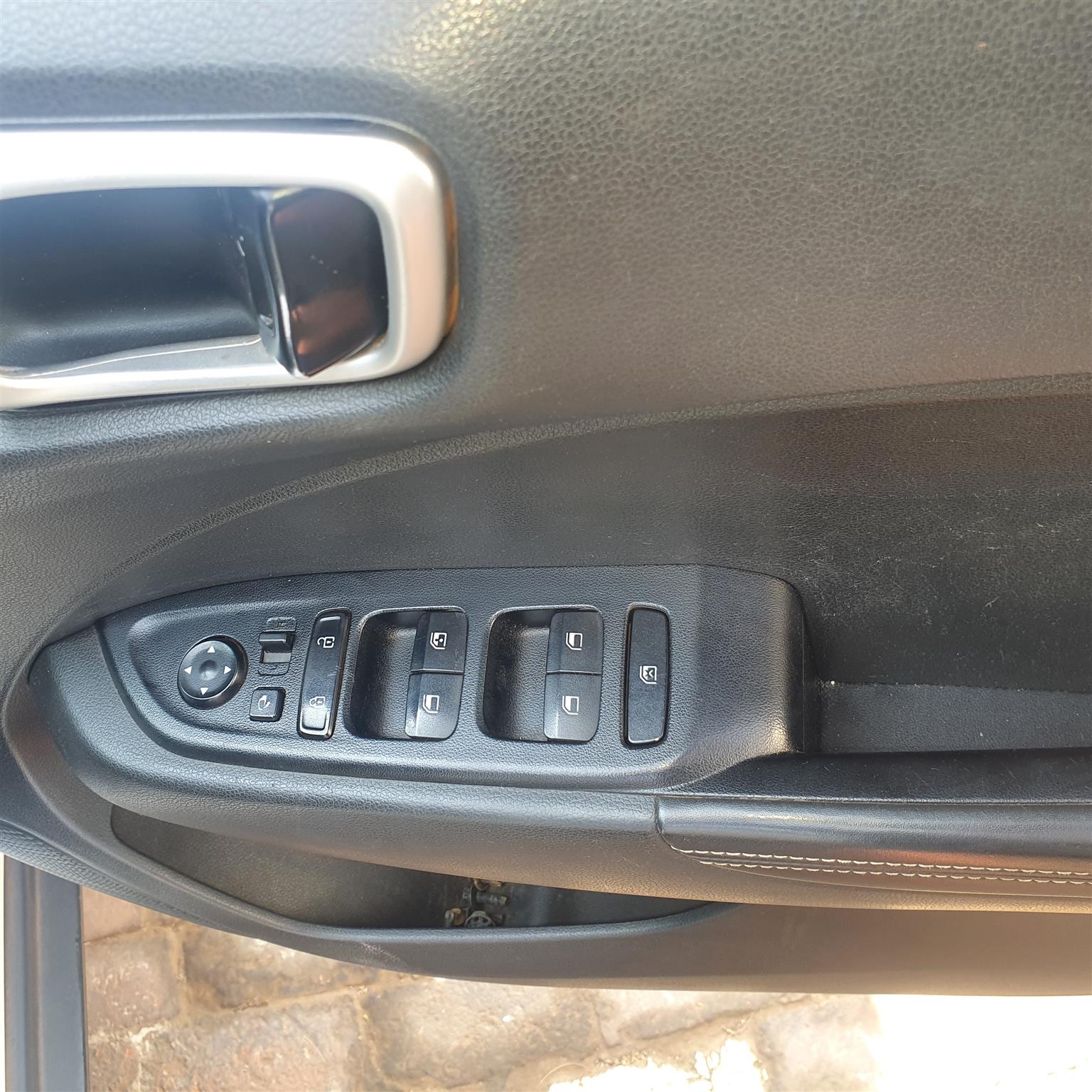 Hyundai Venue 1.0 T TGGI G3lc engine 2020 model. - Private Seller Hyundai Venue 1.0 T TGGI G3lc engine 2020 model. - Private Seller