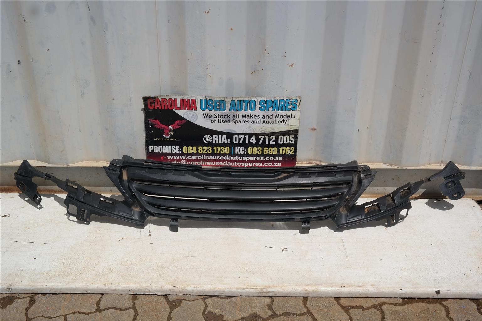 Peugeot 308 bumper grill - Private Seller Peugeot 308 bumper grill - Private Seller
