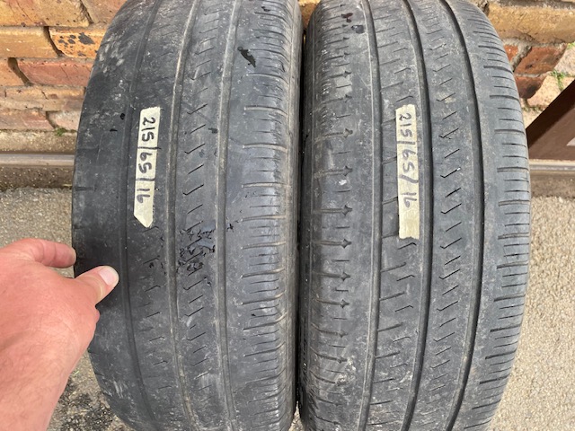 Hankook Tyres 215x65x16c