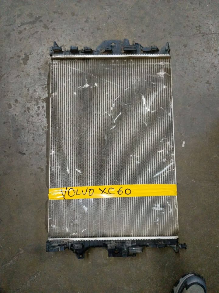 Volvo xc60 Radiator - Private Seller